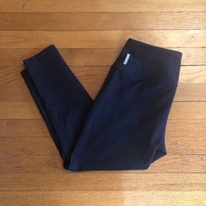 ZELLA Crop Leggings